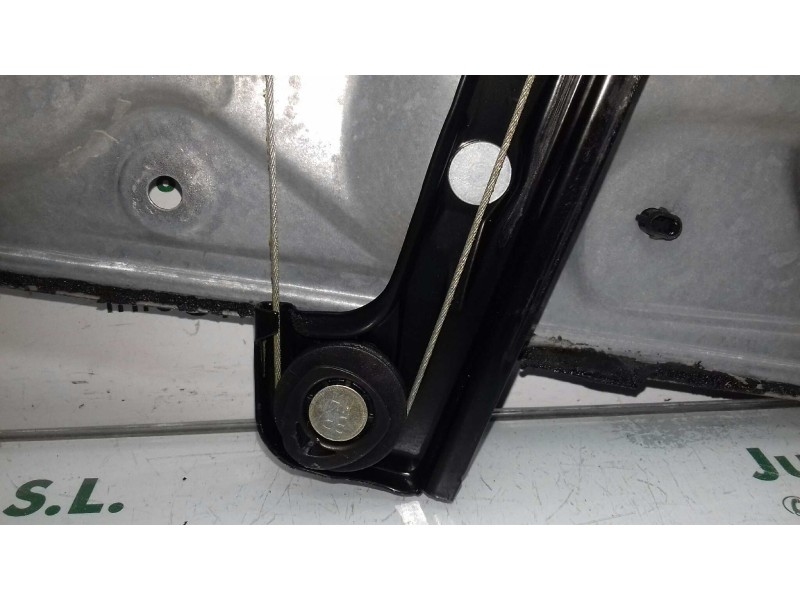 Recambio de elevalunas trasero izquierdo para volkswagen bora berlina (1j2) conceptline referencia OEM IAM 1J5839729G 1J5839755E