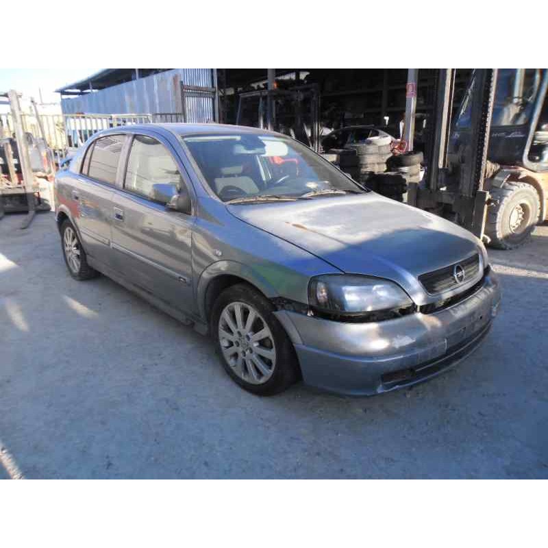 opel astra g berlina del año 2003