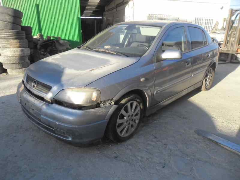 opel astra g berlina del año 2003