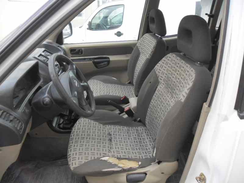 nissan terrano/terrano.ii (r20) del año 2003