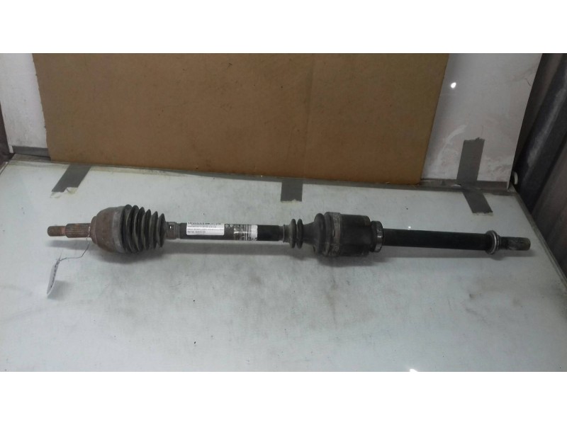 Recambio de transmision delantera derecha para renault megane ii classic berlina confort authentique referencia OEM IAM 82004721