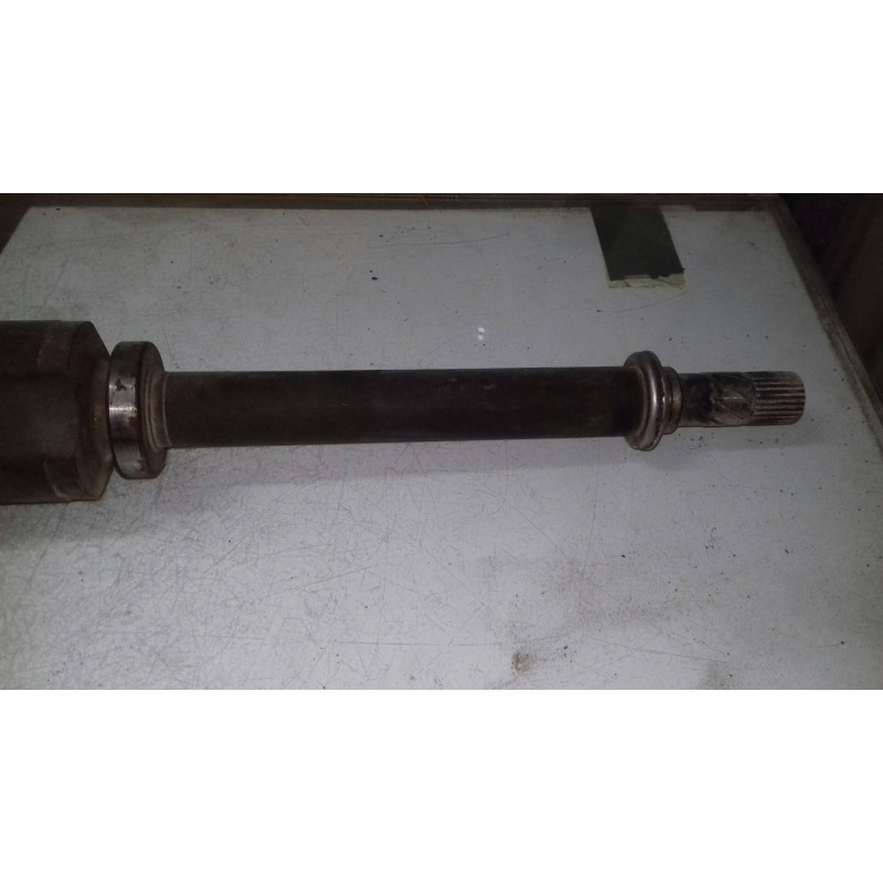 Recambio de transmision delantera derecha para renault megane ii classic berlina confort authentique referencia OEM IAM 82004721