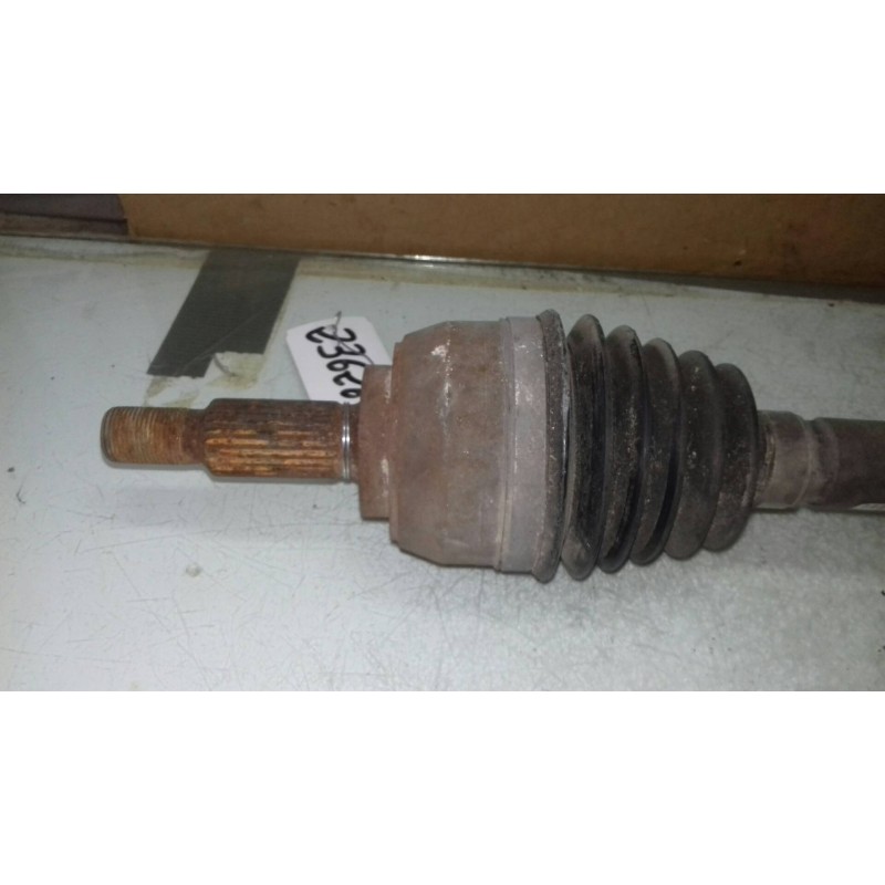 Recambio de transmision delantera derecha para renault megane ii classic berlina confort authentique referencia OEM IAM 82004721