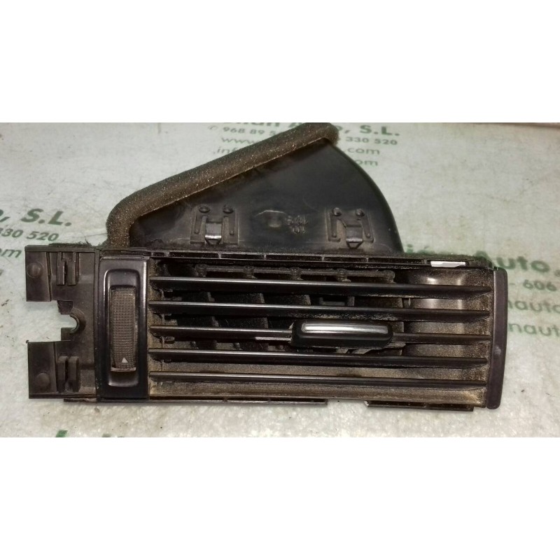 Recambio de rejilla aireadora para audi a6 berlina (4f2) 3.0 tdi quattro (171kw) referencia OEM IAM 4F1820902D  