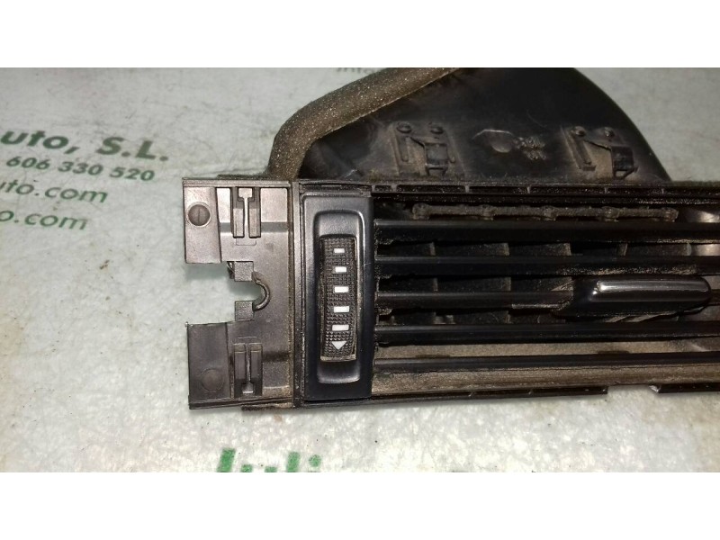 Recambio de rejilla aireadora para audi a6 berlina (4f2) 3.0 tdi quattro (171kw) referencia OEM IAM 4F1820902D  