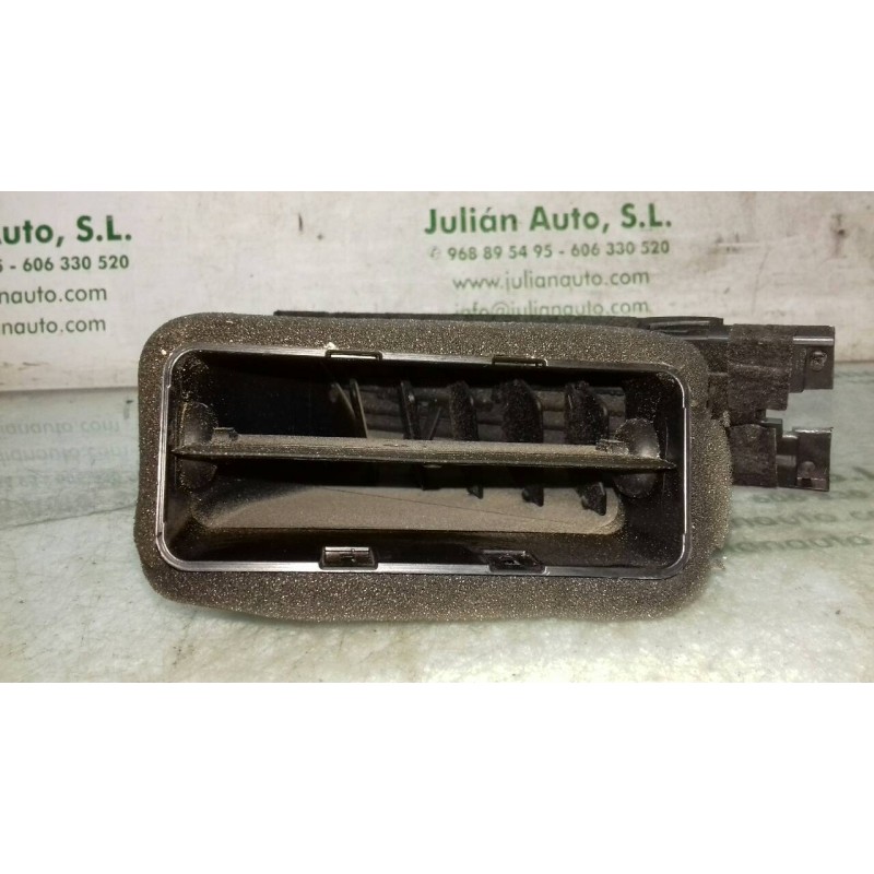 Recambio de rejilla aireadora para audi a6 berlina (4f2) 3.0 tdi quattro (171kw) referencia OEM IAM 4F1820902D  