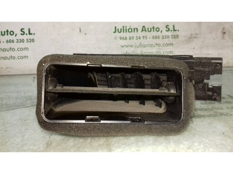 Recambio de rejilla aireadora para audi a6 berlina (4f2) 3.0 tdi quattro (171kw) referencia OEM IAM 4F1820902D  