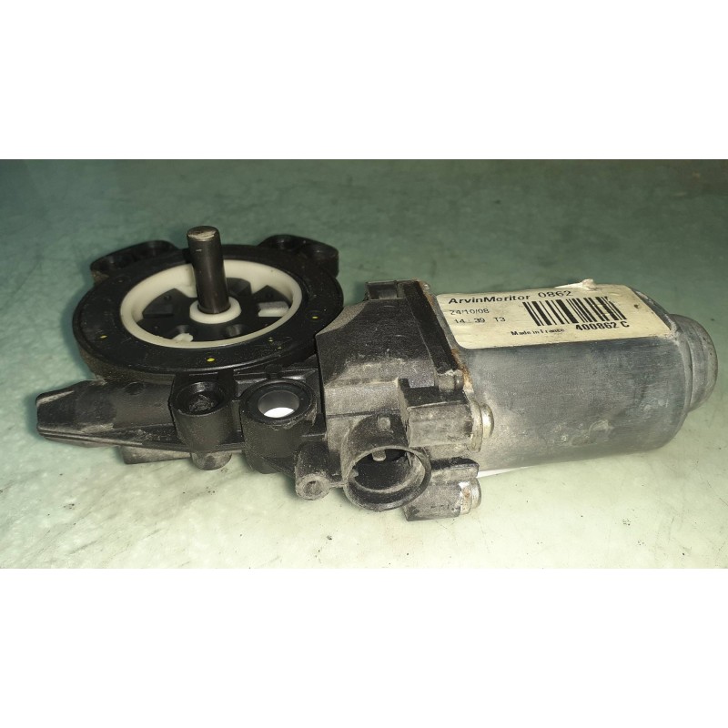 Recambio de motor elevalunas trasero derecho para renault clio iii authentique referencia OEM IAM 400862C  ARVINMERITOR