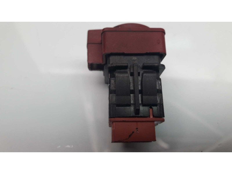 Recambio de warning para citroen c4 berlina collection referencia OEM IAM 96480877KR  