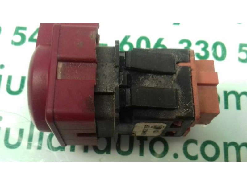 Recambio de warning para citroen c4 berlina collection referencia OEM IAM 96480877KR  