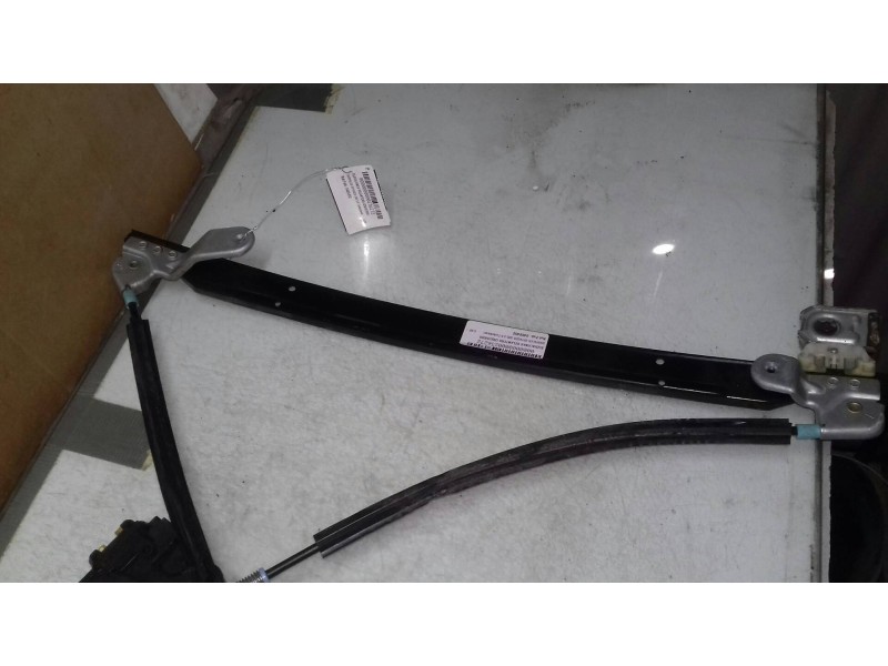 Recambio de elevalunas delantero izquierdo para chrysler voyager (gs) 2.5 turbodiesel referencia OEM IAM 0489452  ELECTRICO