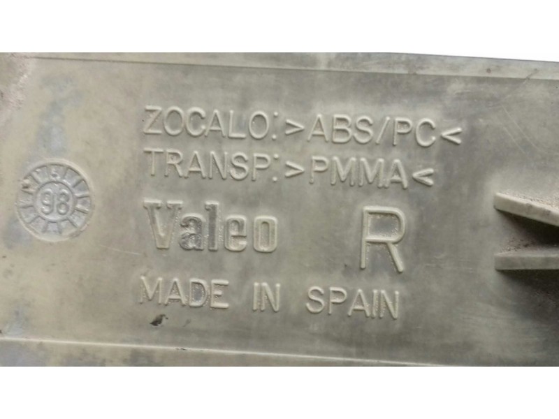 Recambio de piloto delantero derecho para mercedes-benz clase v (w638) v 200 cdi (638.294) referencia OEM IAM   