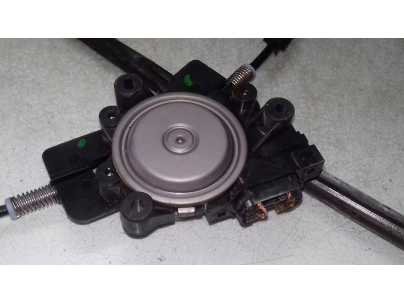 Recambio de elevalunas delantero izquierdo para chrysler voyager (gs) 2.5 turbodiesel referencia OEM IAM 0489452  ELECTRICO
