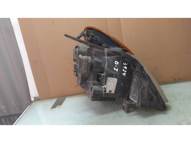 Recambio de faro izquierdo para renault modus confort dynamique referencia OEM IAM 8200652043 8200652043A 