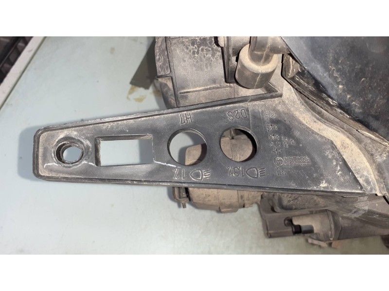 Recambio de faro izquierdo para renault modus confort dynamique referencia OEM IAM 8200652043 8200652043A 