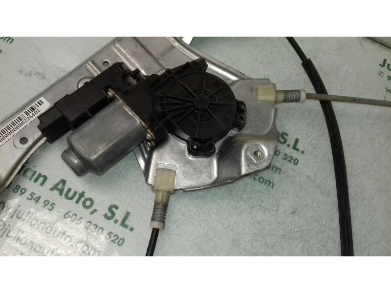 Recambio de elevalunas delantero derecho para renault clio iii authentique referencia OEM IAM 8200843597 6 PINES ELECTRICO