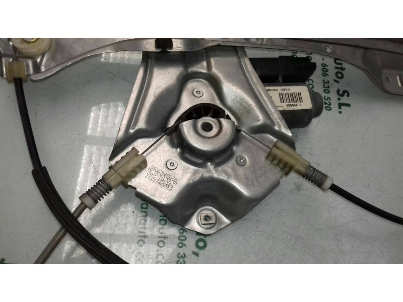 Recambio de elevalunas delantero derecho para renault clio iii authentique referencia OEM IAM 8200843597 6 PINES ELECTRICO
