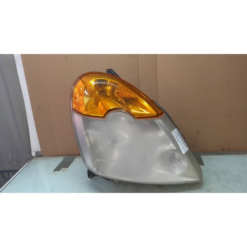 Recambio de faro derecho para renault modus confort dynamique referencia OEM IAM 8200652044 8200652044A 