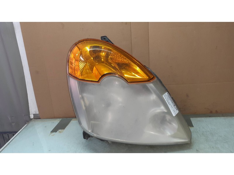 Recambio de faro derecho para renault modus confort dynamique referencia OEM IAM 8200652044 8200652044A 