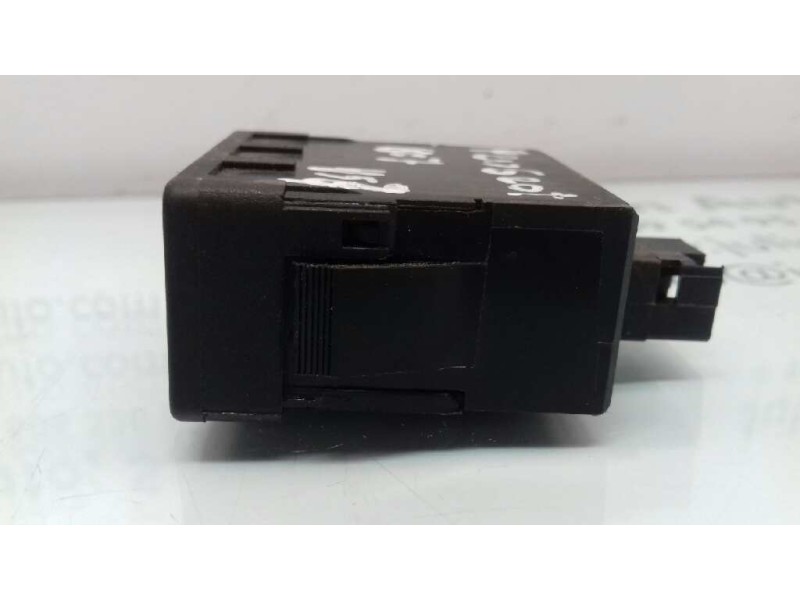 Recambio de interruptor para peugeot 807 st pack referencia OEM IAM 96366692XT 96384422XT FAROS