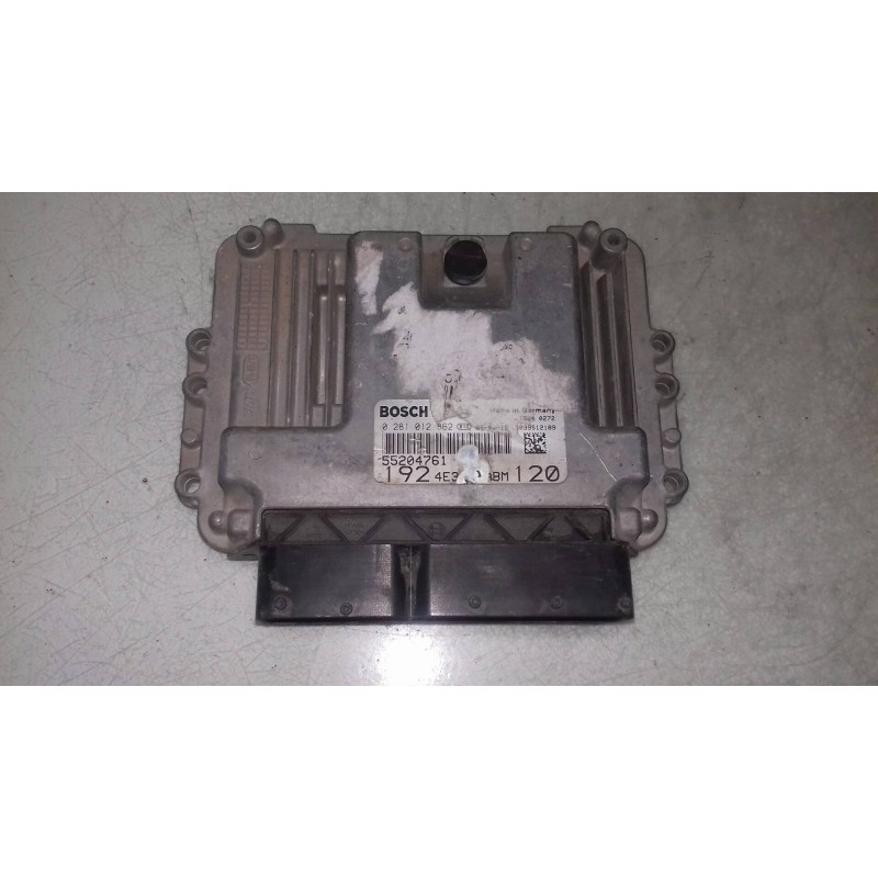 Recambio de centralita motor uce para fiat stilo (192) 1.9 120 dynamic multijet referencia OEM IAM 0281012862 55204761 BOSCH