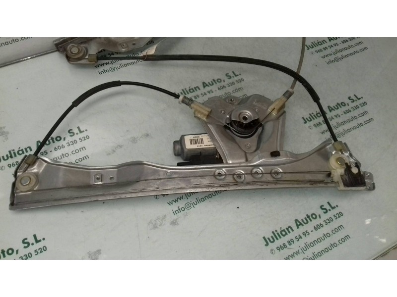 Recambio de elevalunas delantero derecho para renault clio iii authentique referencia OEM IAM 8200843597 6 PINES ELECTRICO