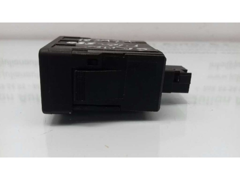 Recambio de interruptor para peugeot 807 st pack referencia OEM IAM 96384422XT 96366692XT FAROS