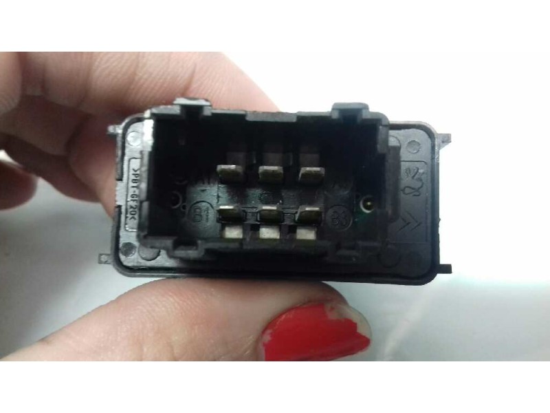Recambio de mando elevalunas delantero derecho para citroen ds3 design referencia OEM IAM 96657927ZD  