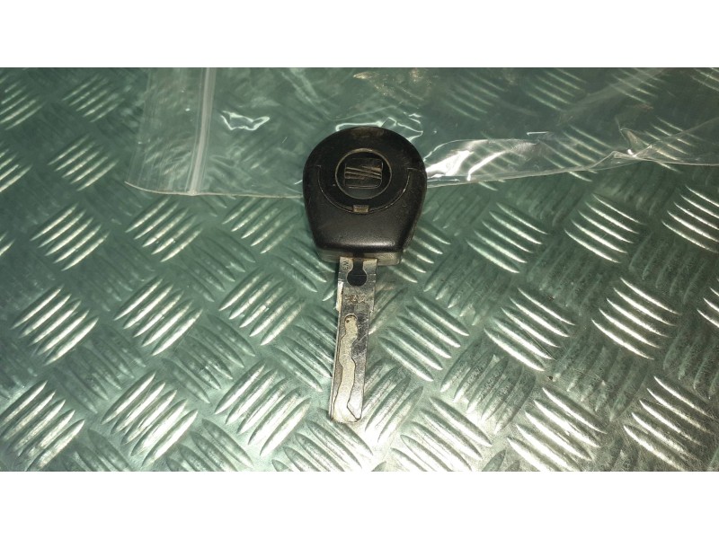 Recambio de conmutador de arranque para seat ibiza (6l1) fresh referencia OEM IAM 4B0905851  