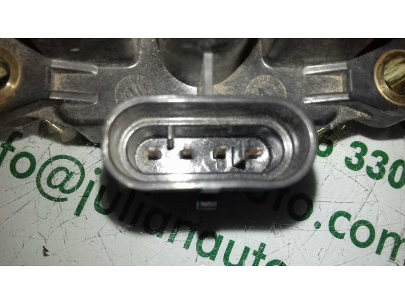 Recambio de bobina encendido para dacia sandero ambiance referencia OEM IAM 8200702693 8200734204 77040001