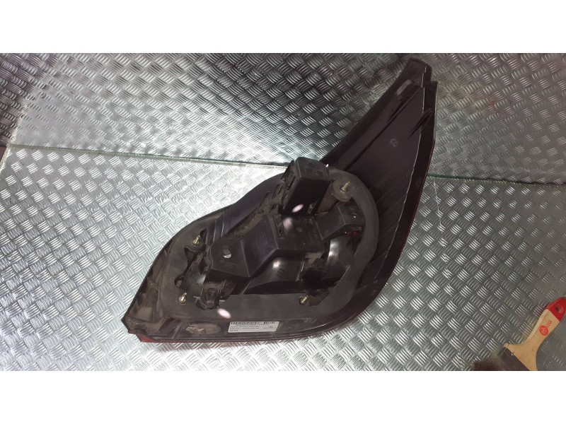Recambio de piloto trasero izquierdo para bmw serie 5 berlina (e60) 530i referencia OEM IAM 15823703 6910767 B31595