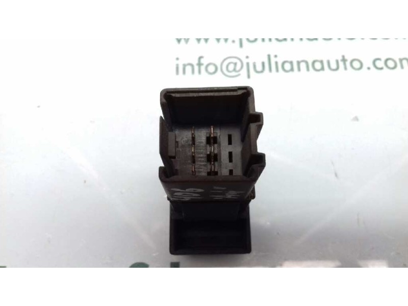 Recambio de interruptor para peugeot 406 berlina (s1/s2) srdt referencia OEM IAM   LUNA TERMICA