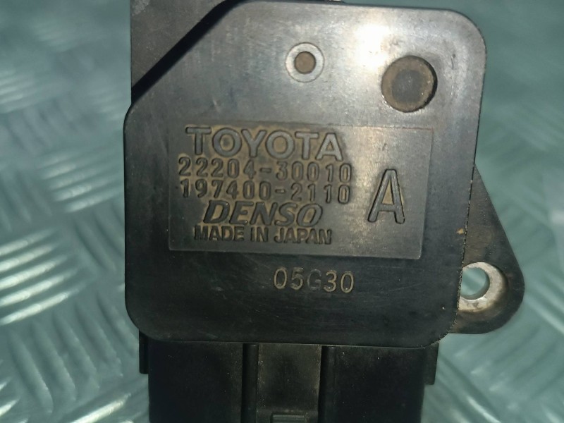 Recambio de caudalimetro para toyota yaris (ksp9/scp9/nlp9) básico referencia OEM IAM 2220430010 1974002110 DENSO