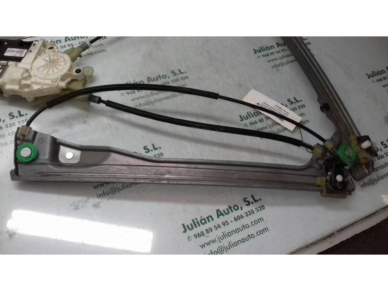 Recambio de elevalunas delantero izquierdo para renault laguna iii 2.0 d referencia OEM IAM 974825102  ELECTRICO