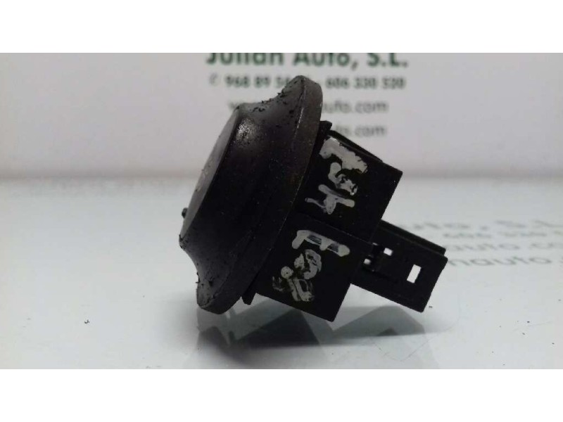 Recambio de interruptor para peugeot 807 st pack referencia OEM IAM 1488941077 A53000300 VENTILADOR TRAS