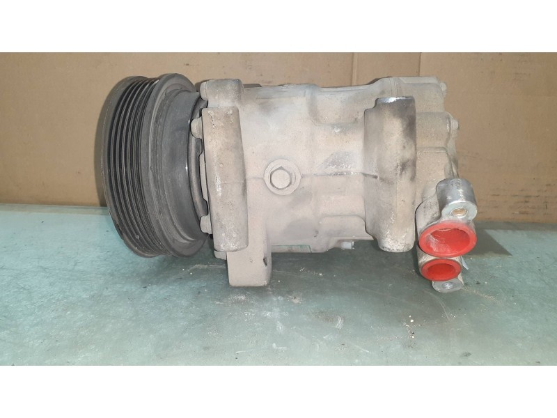 Recambio de compresor aire acondicionado para renault modus confort dynamique referencia OEM IAM 8200365787 SD6V12 SANDEN
