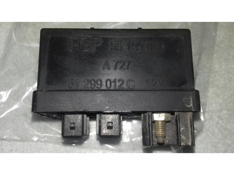 Recambio de caja precalentamiento para fiat panda van (i) (271) active 2 sitze referencia OEM IAM 55199051 A727 51299012C