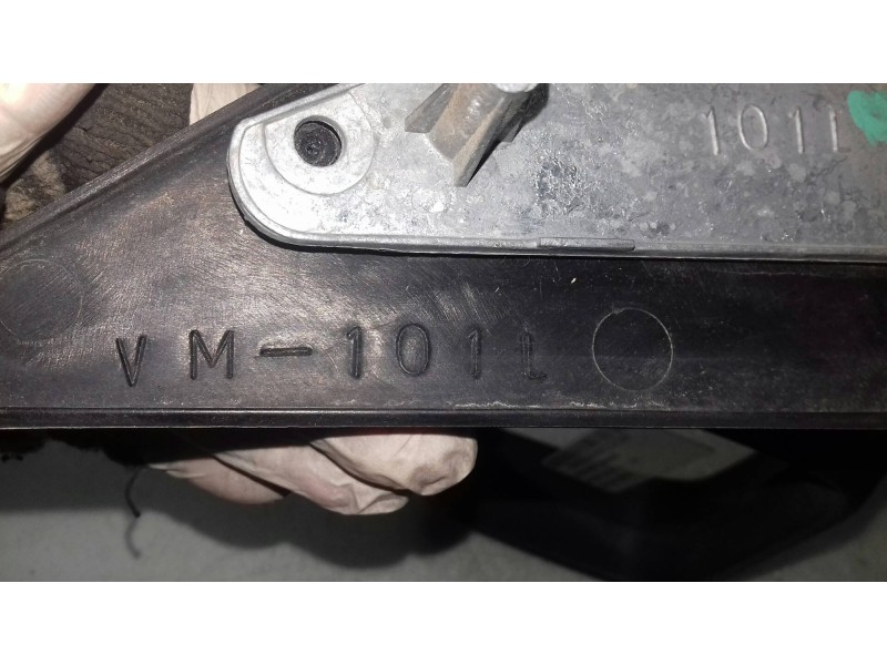 Recambio de retrovisor izquierdo para peugeot 106 (s1) long beach referencia OEM IAM VM101L  MANUAL