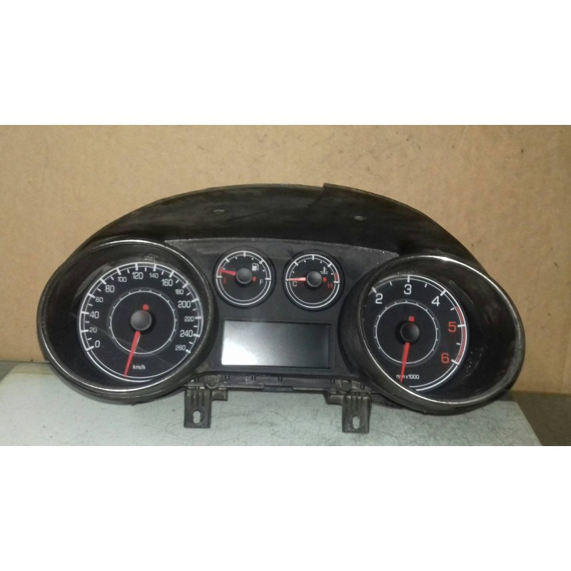 Recambio de cuadro instrumentos para fiat bravo (198) 1.9 active multijet referencia OEM IAM 555001980403  