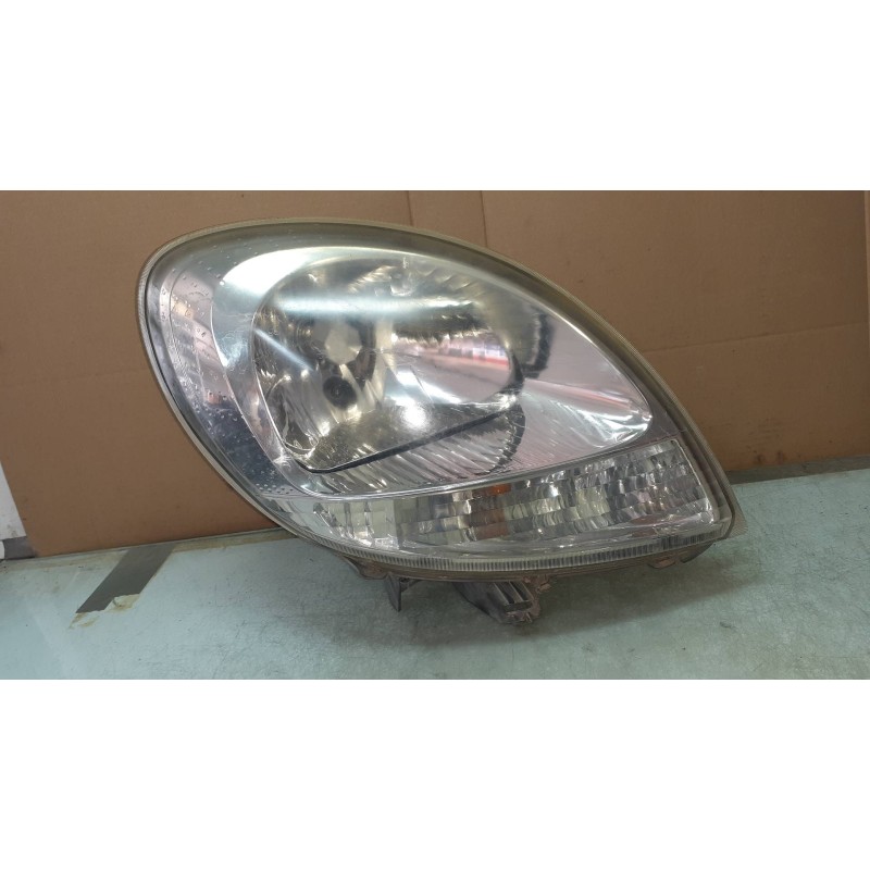 Recambio de faro derecho para renault kangoo (f/kc0) rt referencia OEM IAM 8200236591  89028549