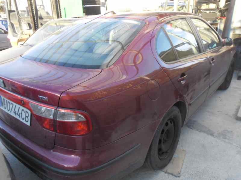 seat toledo (1m2) del año 1999