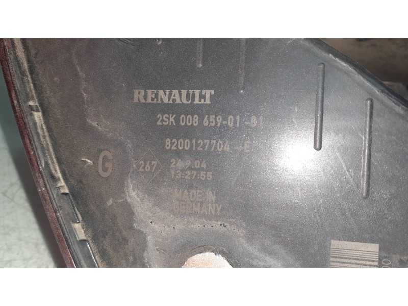 Recambio de piloto trasero izquierdo para renault scenic ii confort authentique referencia OEM IAM 8200127704E  