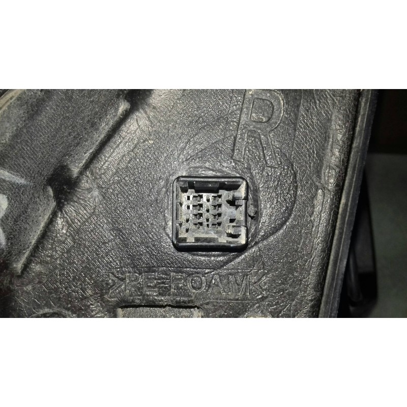 Recambio de retrovisor derecho para hyundai tucson (jm) 2.0 crdi comfort referencia OEM IAM E4012268  ELECTRICO