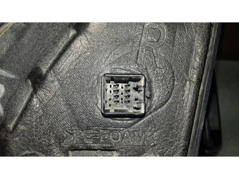 Recambio de retrovisor derecho para hyundai tucson (jm) 2.0 crdi comfort referencia OEM IAM E4012268  ELECTRICO