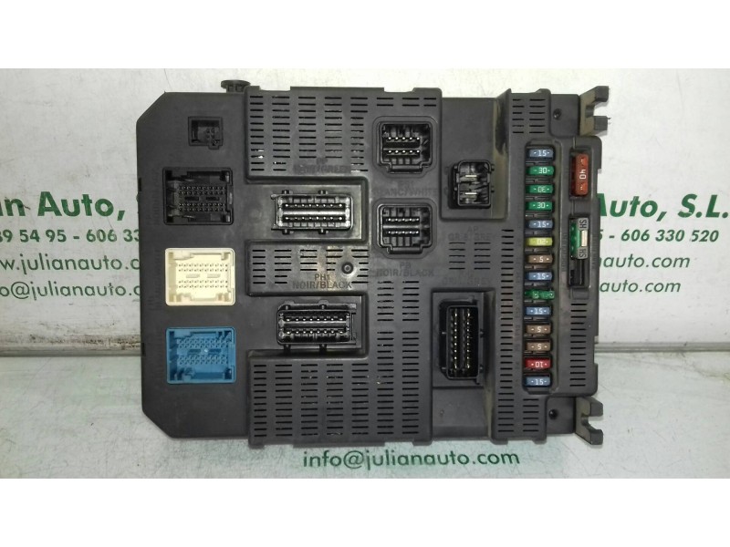 Recambio de caja reles / fusibles para peugeot 207 confort referencia OEM IAM 9663798280 BSI 2004 P06 - 00 VALEO