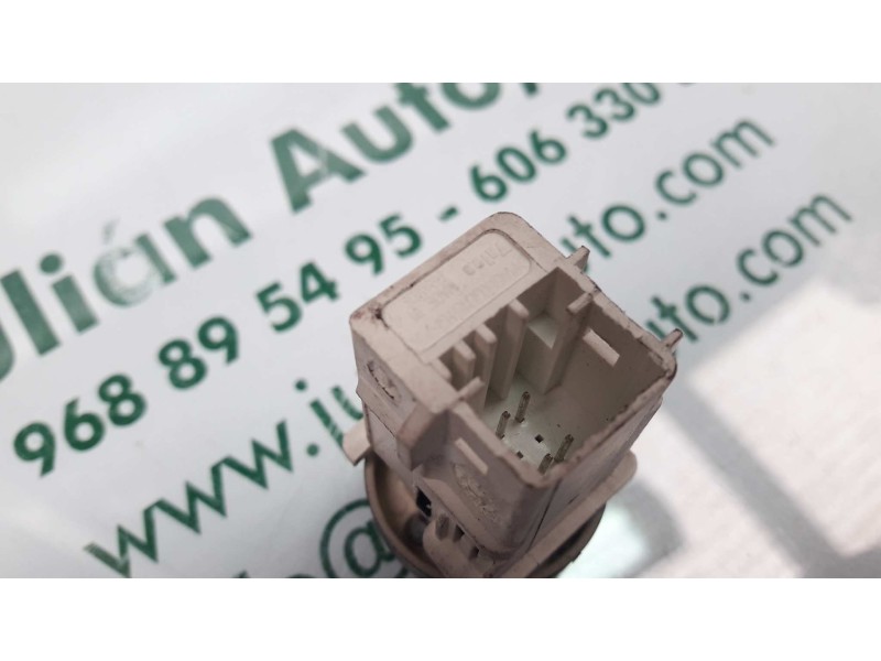 Recambio de interruptor para citroen berlingo 2.0 hdi sx familiar referencia OEM IAM 9644851077  LUNA TERMICA