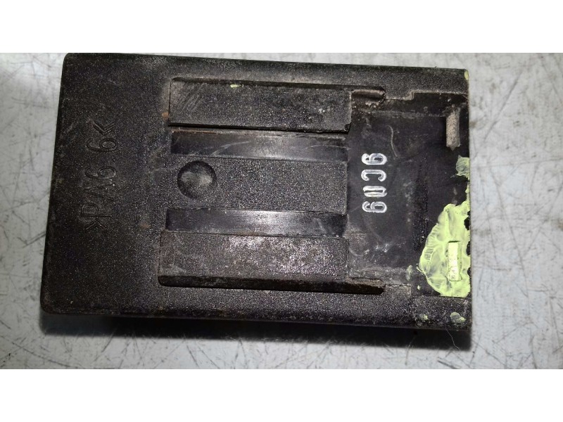 Recambio de centralita inmovilizador para daewoo lanos 1.6 cat referencia OEM IAM 96303500 7541114 DAEWOO