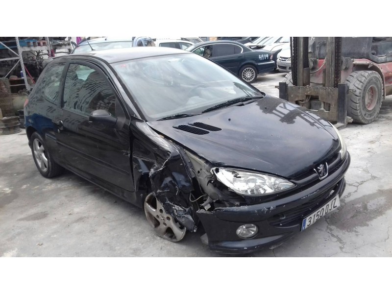 peugeot 206 berlina del año 2005
