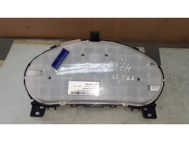 Recambio de cuadro instrumentos para opel astra j lim. cosmo referencia OEM IAM 600775881  769317420U