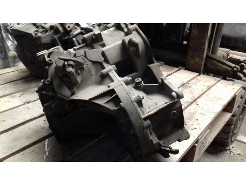 Recambio de caja cambios para opel meriva blue line referencia OEM IAM F23  